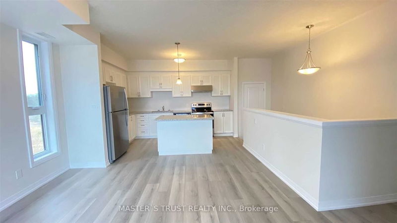 home for lease on 57-261 Woodbine Avenue