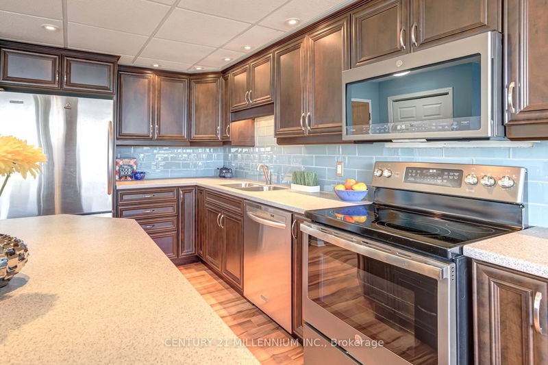 home for sale on 1008-81 Scott Street
