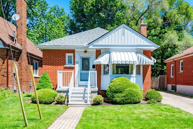 home for sale on 28 Mapes Avenue