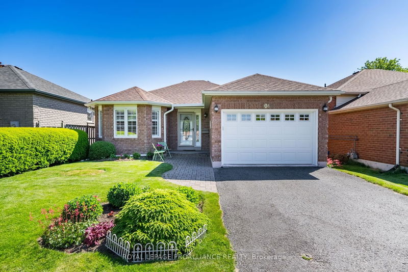 home for sale on 1068 Riddell Avenue