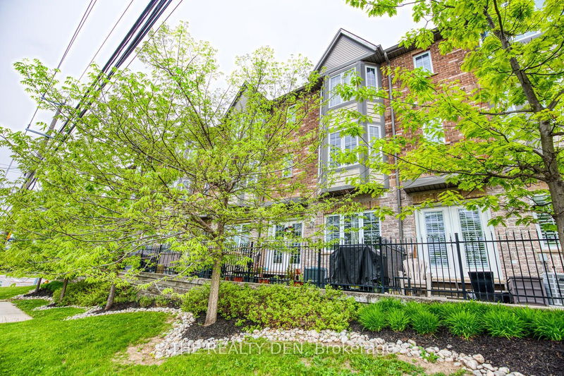 home for sale on 22B-975 Strasburg Road
