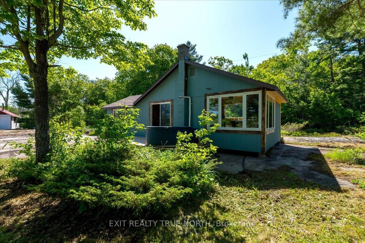 Listing Image 3