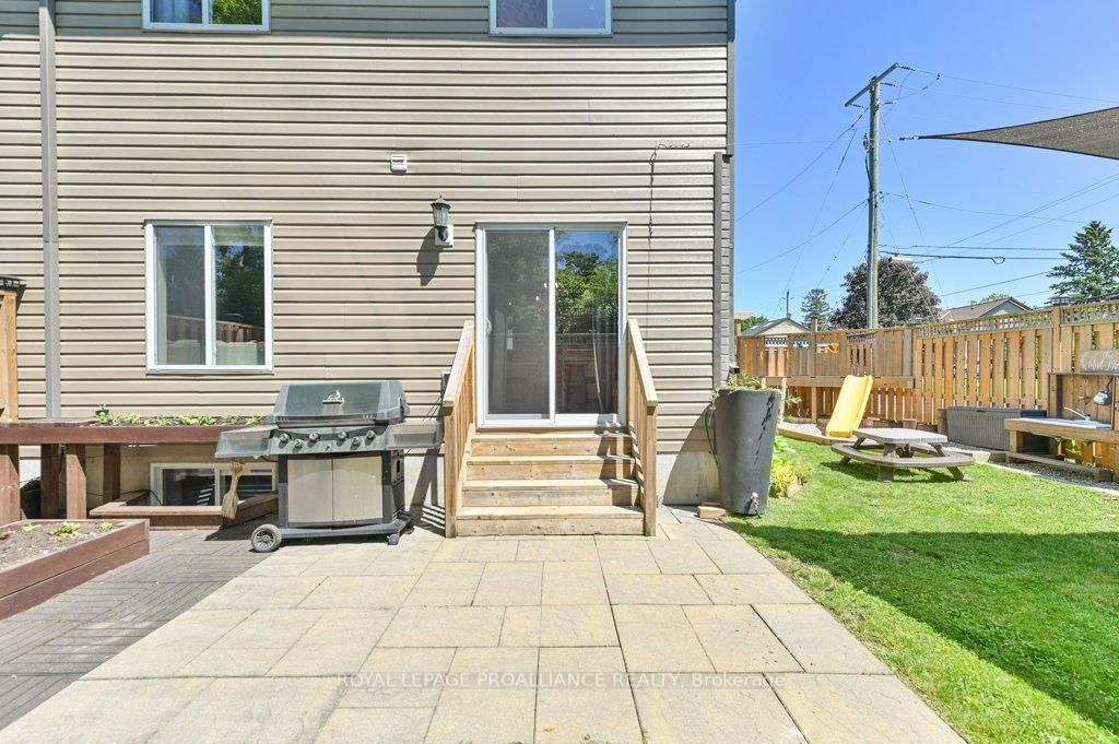 Listing Image 29