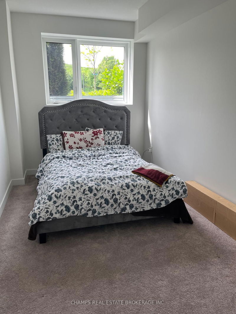 Unit E1 — 20 Palace St, Kitchener -  image-0-0