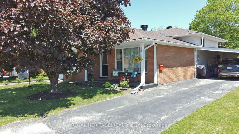 14 Marshall Park Dr  North Bay, P1A 2N9 | Image 1