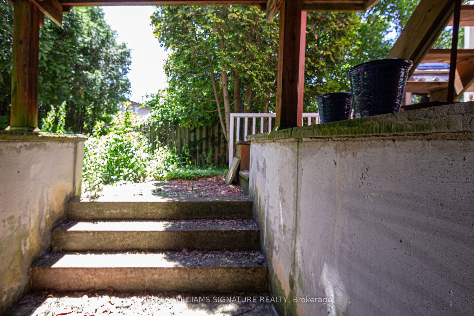 Listing Image 37