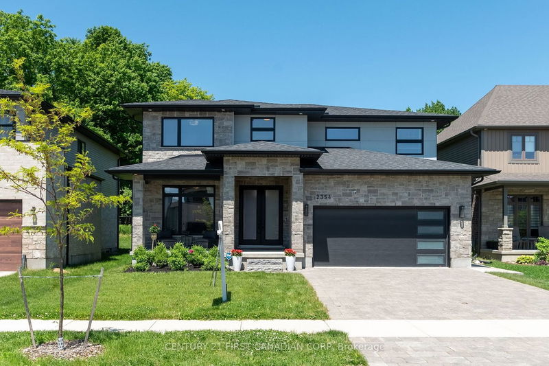 home for sale on 2354 Red Thorne Avenue