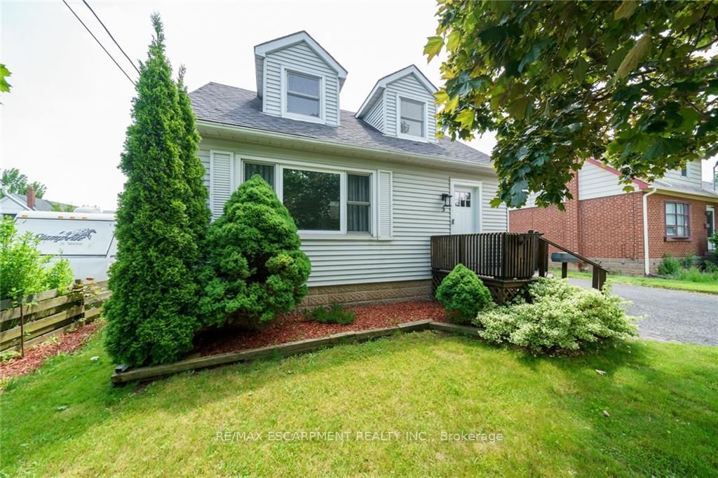 Listing Image 3
