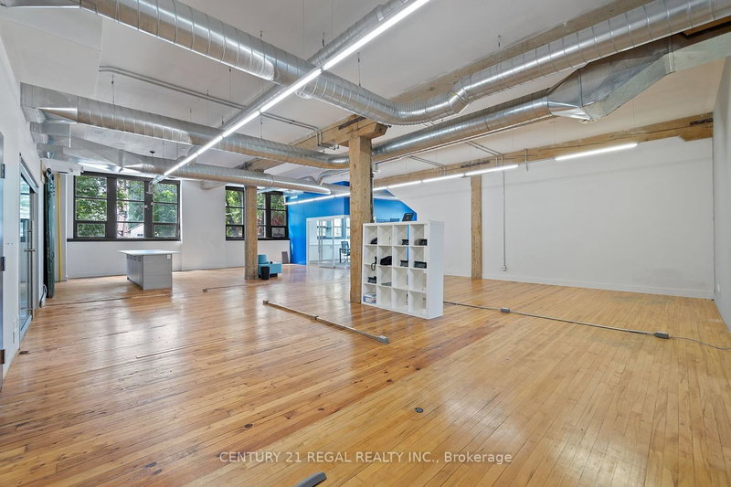 126 Catharine St N, Hamilton, L8R 1J4 | Image 3