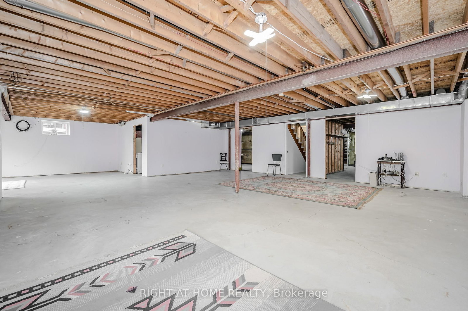 Listing Image 28