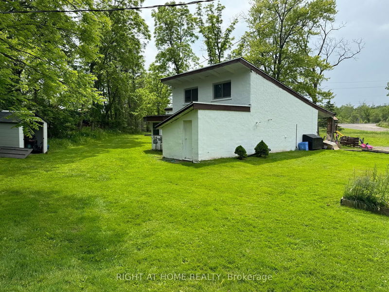 706 Highway 6   Hamilton, L8N 2Z7 | Image 11