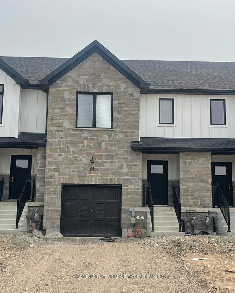 home for lease on 31 Faith Street
