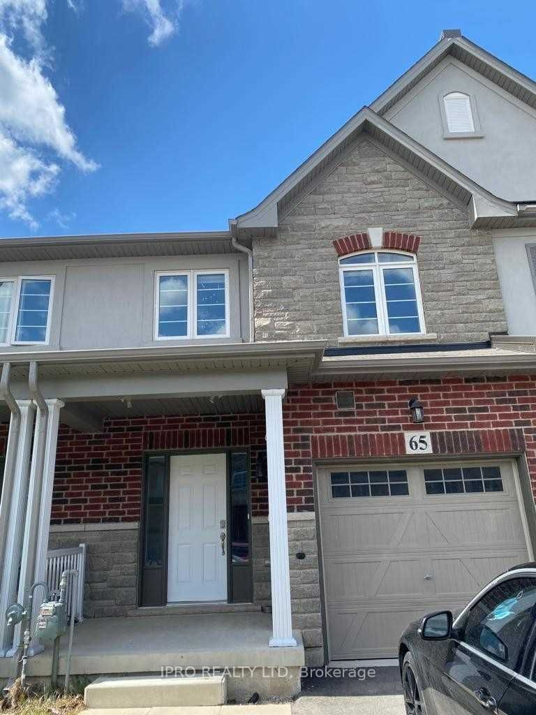 home for lease on 65 Bradbury Road