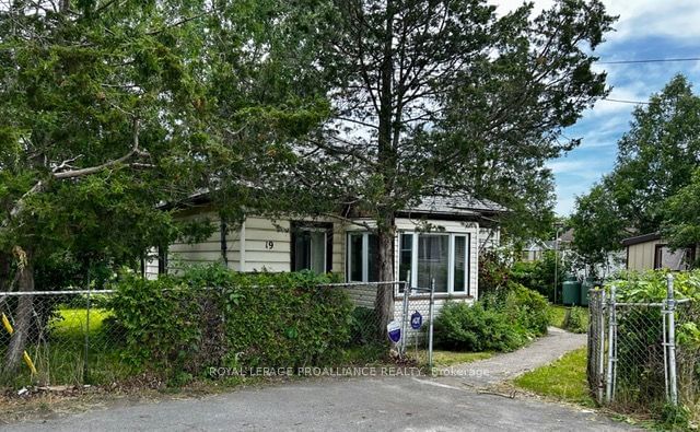 home for sale on 19 Byron Street