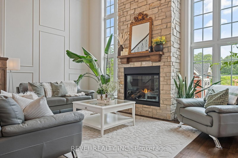 1107 Balfour St, Pelham, L0S 1C0 | Image 2