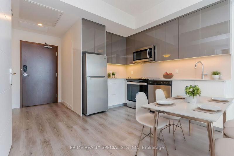 home for lease on 3010-60 Frederick Street