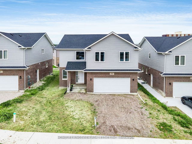 90 Warwick Drive