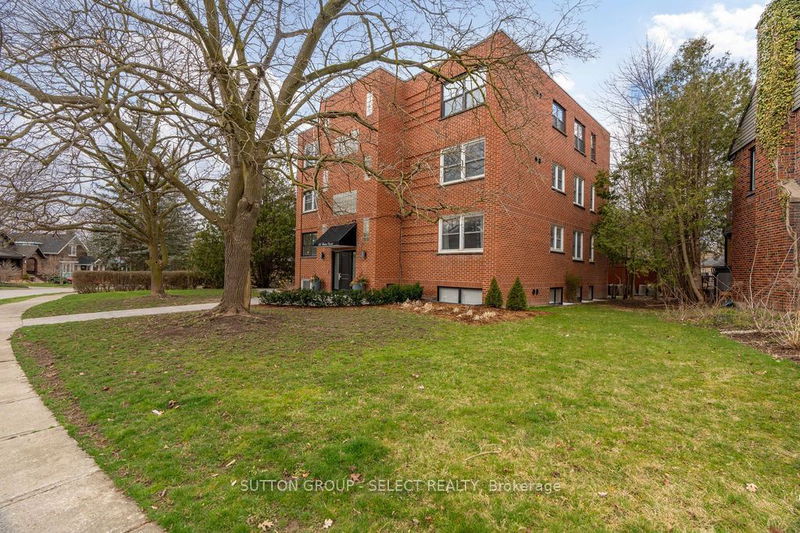 home for lease on 5-135 WINDSOR Crescent