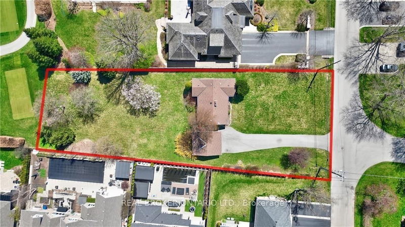 home for sale on 53 Saint Margarets Road