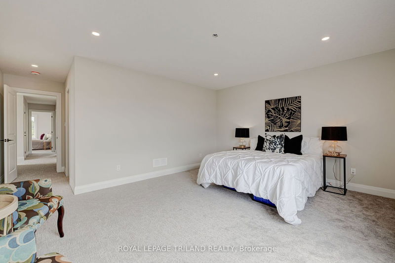 6461 Royal Magnolia Ave  London, N6P 1H5 | Image 21