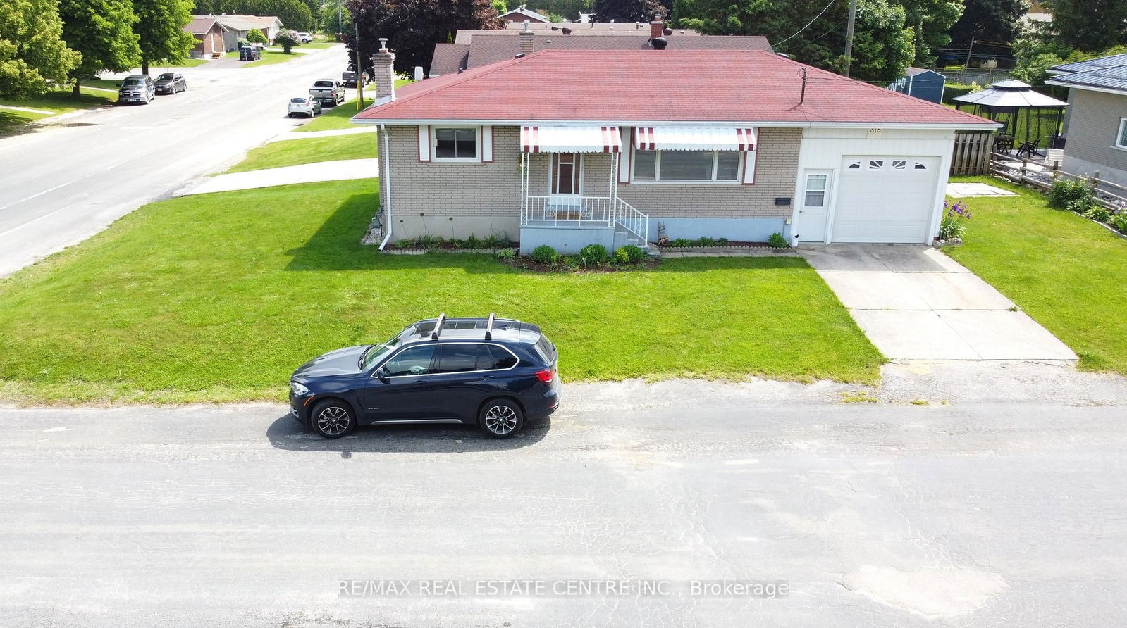 Listing Image 7