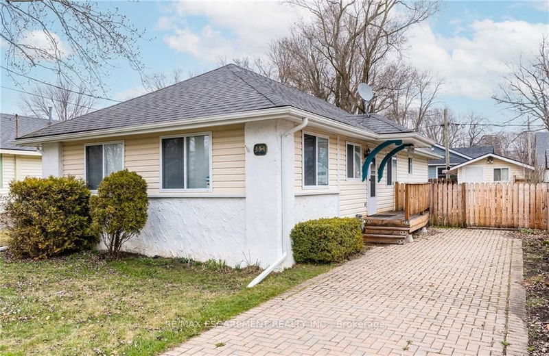 home for lease on 354 Lakewood Avenue