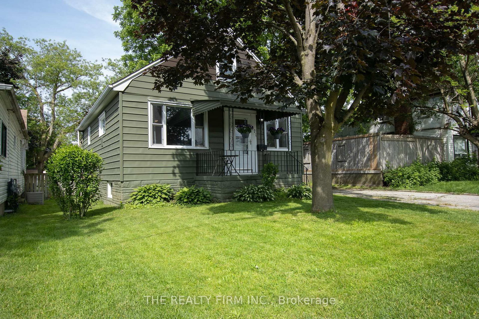 Listing Image 2