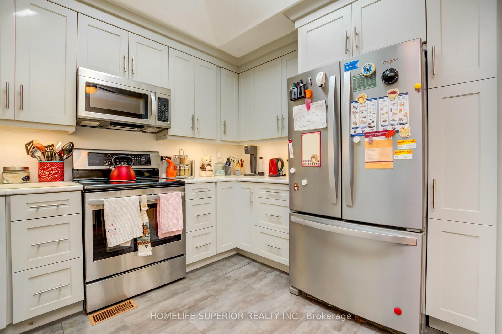 Listing Image 9