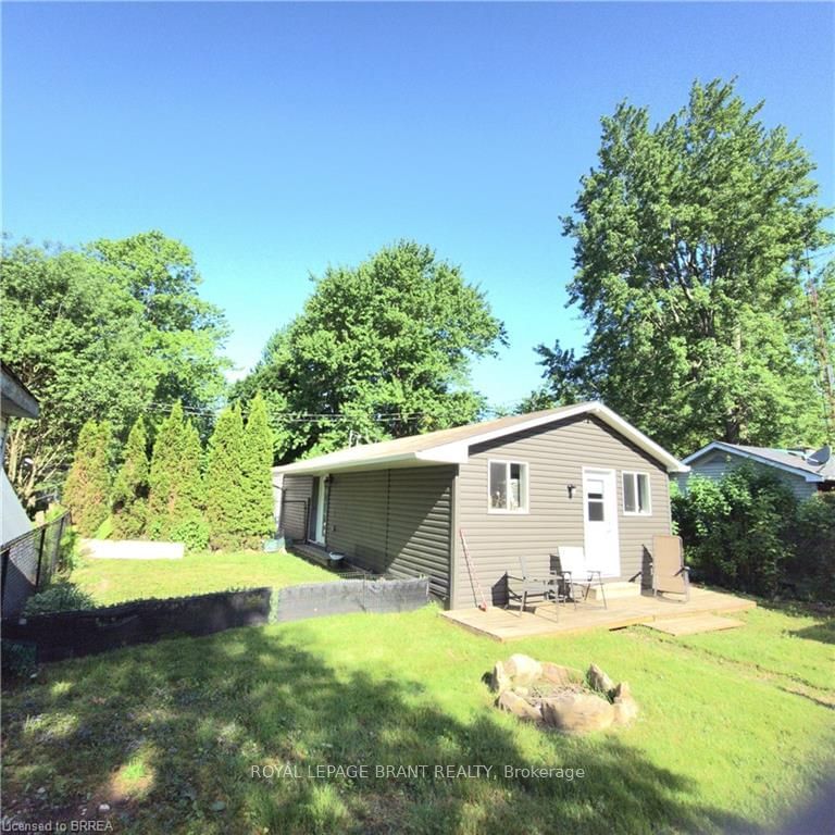 home for sale on 7 Pepper Road