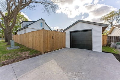 161 Glow Ave, Hamilton - Parkview image-0-2