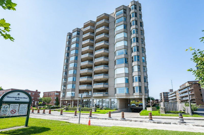  2W - 174 Mountain Park Ave  Hamilton, L8V 1A1 | Image 1