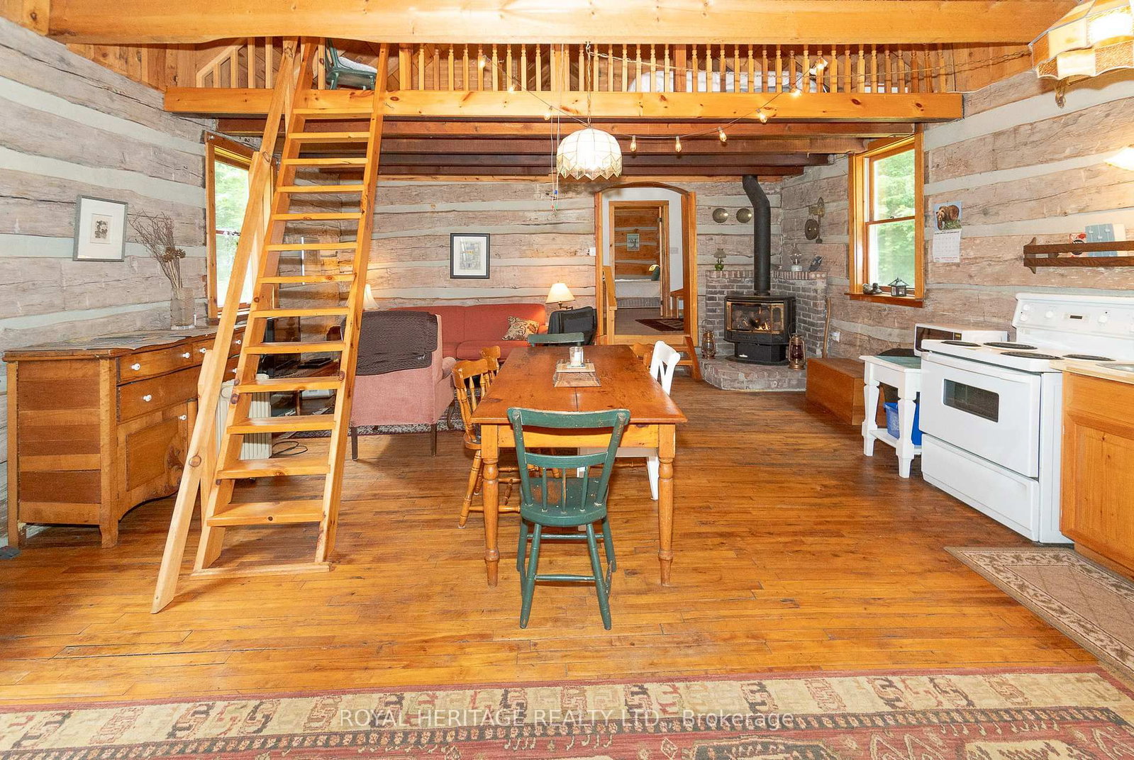 Listing Image 5