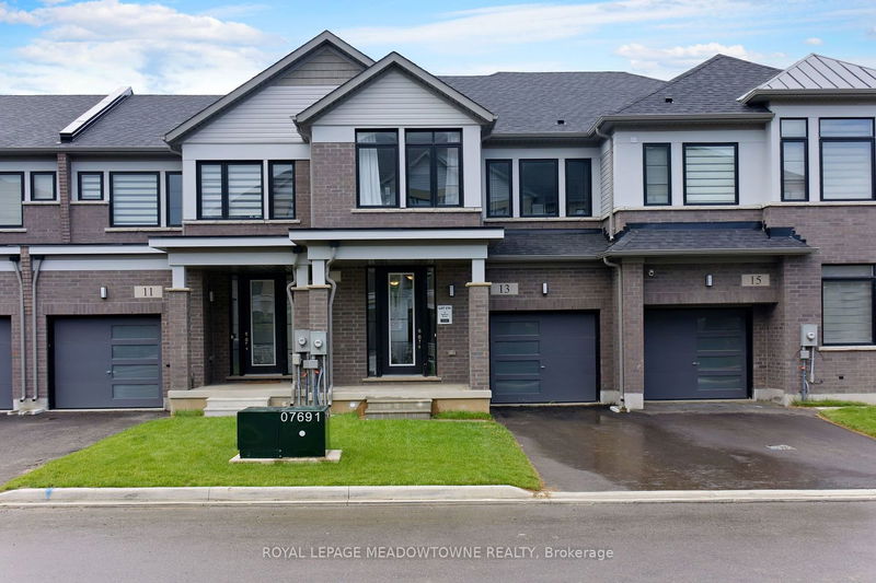 home for sale on 13 Freedom Crescent