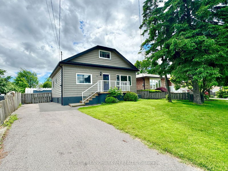 home for lease on 217 Limeridge Road W