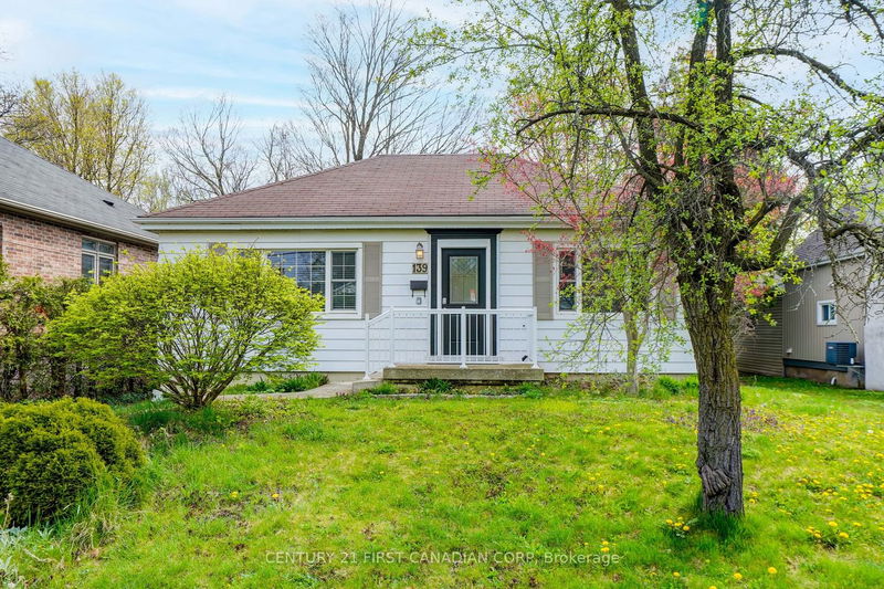 home for lease on Upper-139 Britannia Avenue