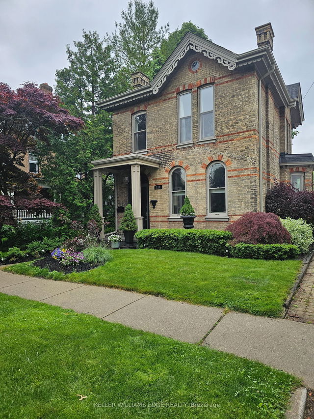 113 Dufferin Avenue