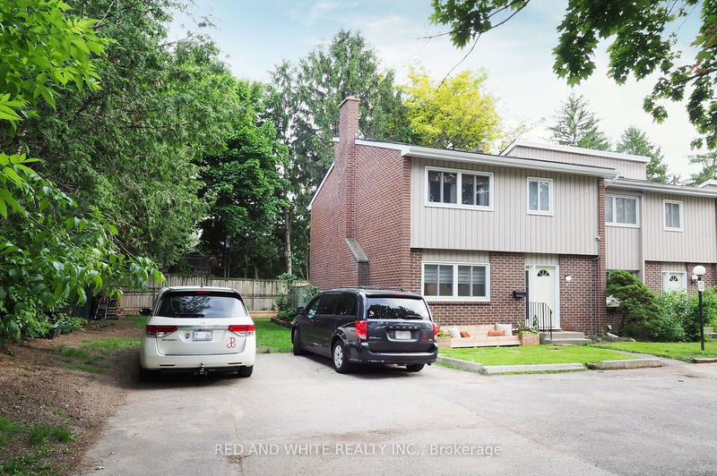 home for sale on 35-121 University Avenue E