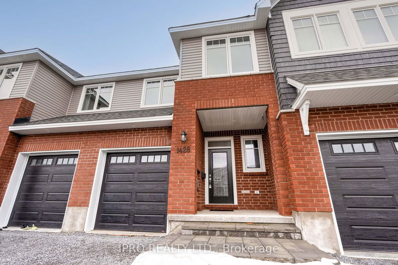 home for lease on 1428 Summer Street