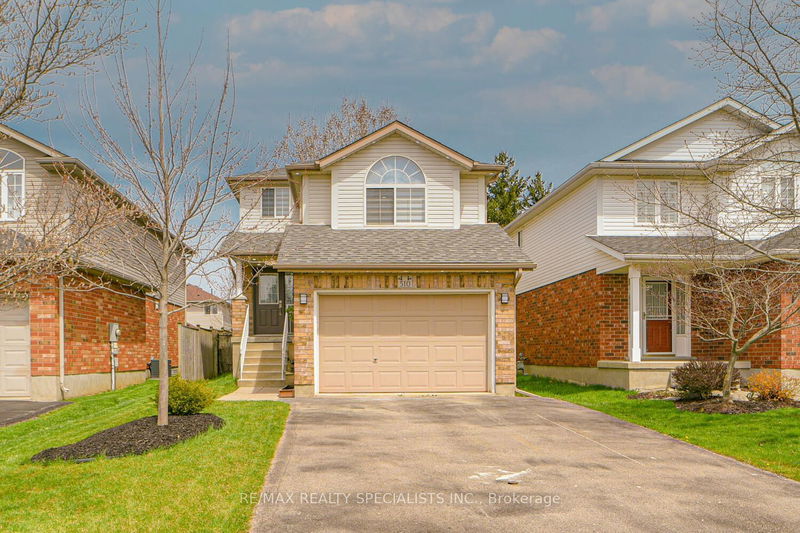 home for sale on 510 Chesapeake Crescent