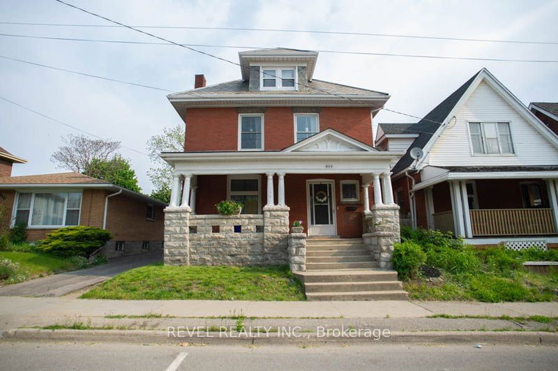 home for lease on UPPER-522 Colborne Street