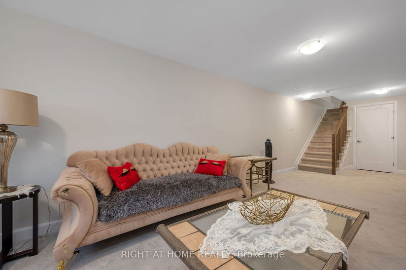 337 Barrett Farm Dr  Ottawa, K1T 3V9 | Image 37