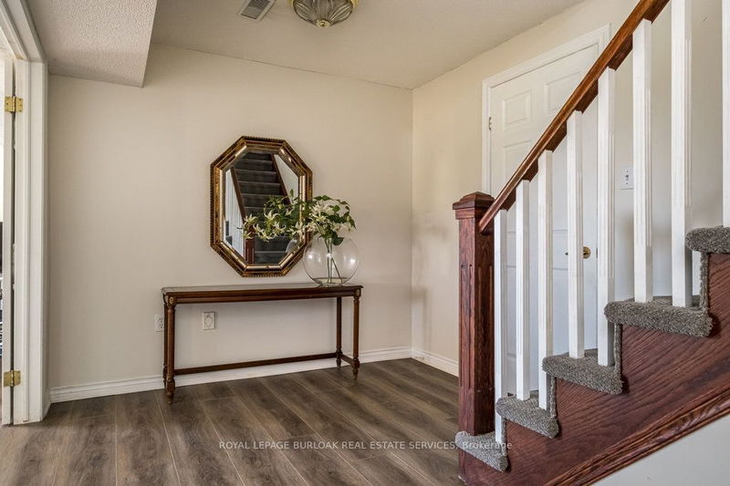 44 Jenny Crt  Hamilton, L8G 4N8 | Image 29