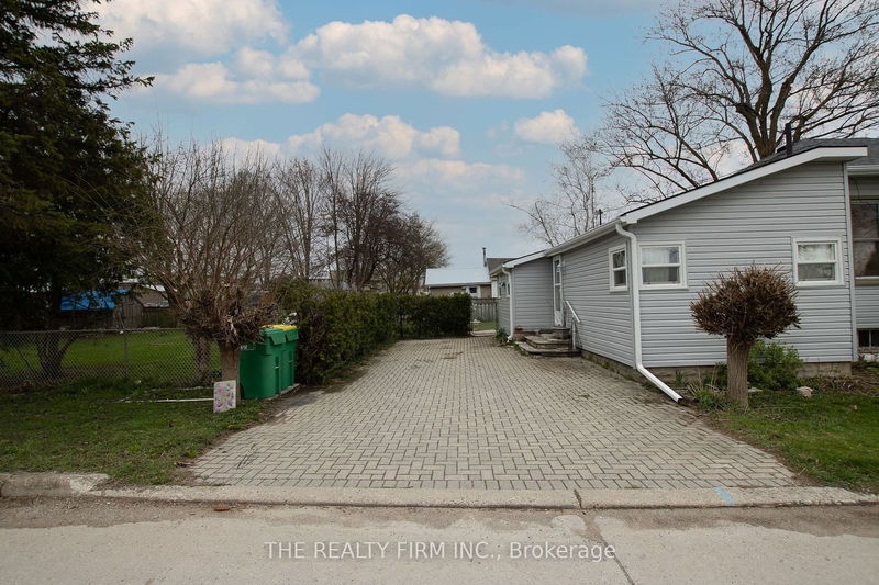 148 Mcrae St  Southwest Middlesex, N0L 1M0 | Image 33