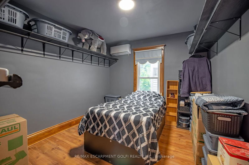 968 Main St E Hamilton, L8M 1M8 | Image 13