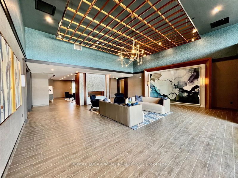 home for sale on 336-460 Dundas Street E