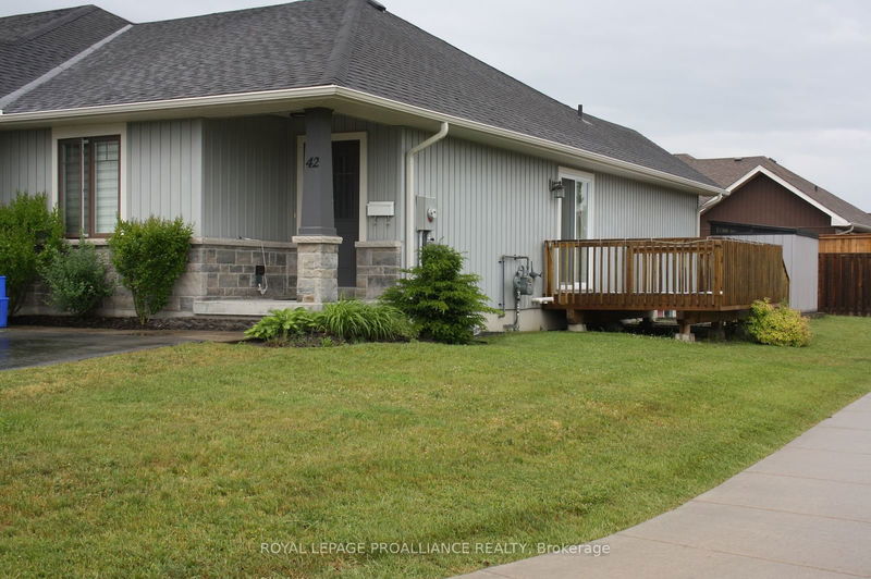 home for sale on 42 Cobblestone Street