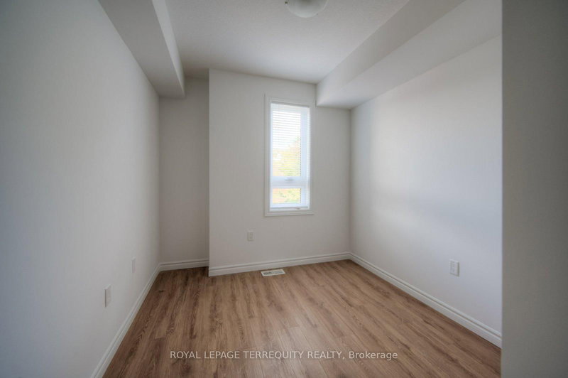 A11 - 374 Prospect Ave, Kitchener, N2A 0L2 | Image 3