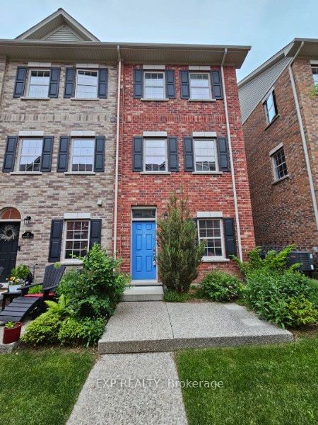 home for lease on 12 Oxfordshire Lane