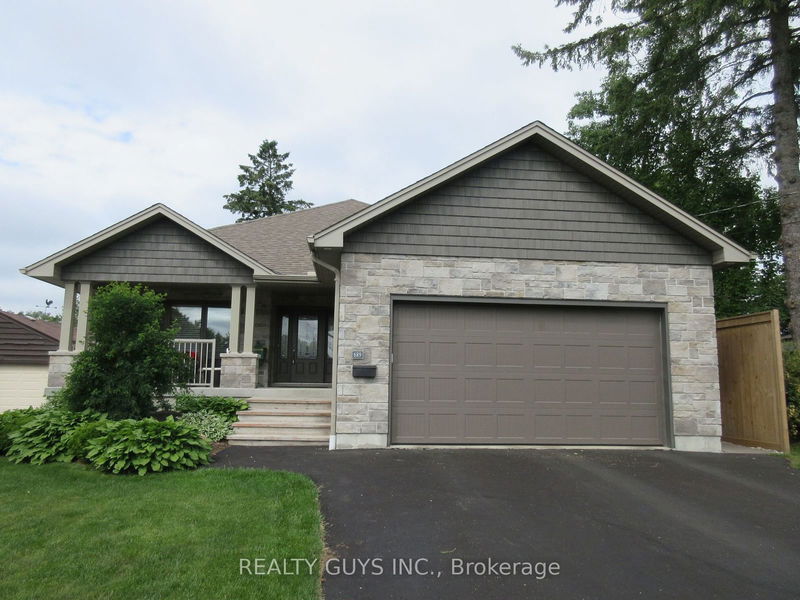 home for sale on 689 Spillsbury Drive