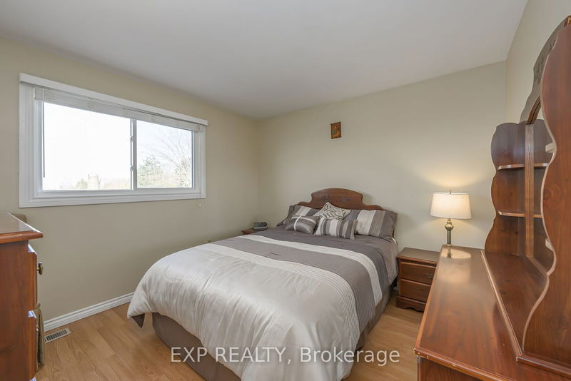 5054 Westchester Bourne   Thames Centre, N0L 1B0 | Image 13